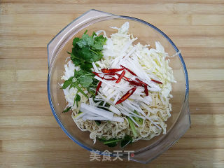 Cabbage Heart Mixed with Bean Shreds recipe