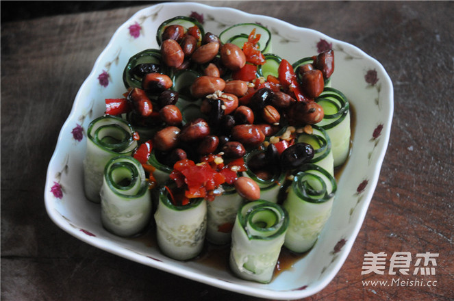 Cold Cucumber Roll recipe