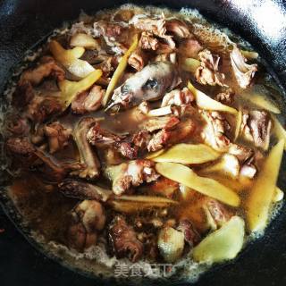 Braised Baby Duck with Ginger recipe