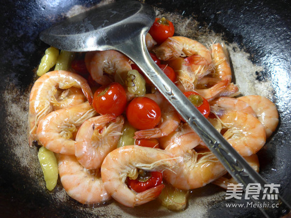 Shrimp with Pickled Peppers recipe