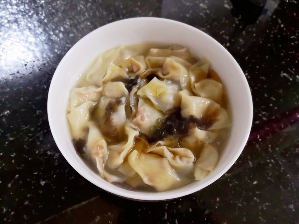 Small Wontons with Shrimp and Seaweed recipe