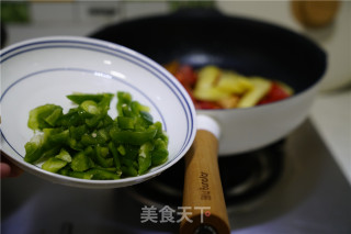 Tomato Braised Double Beans recipe