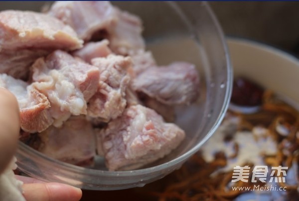 Pork Ribs and Cordyceps Flower Soup recipe