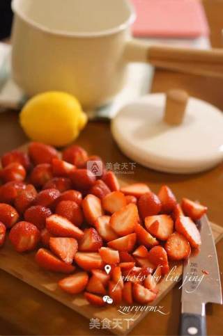 Simple and Delicious Strawberry Jam recipe