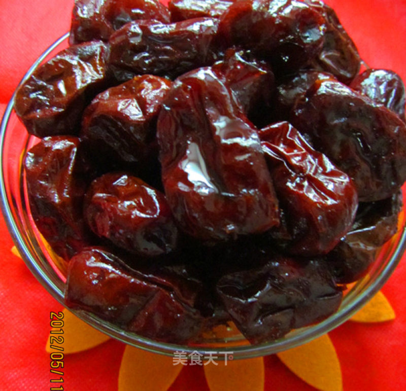 Dedicated to Mother's Day-sweet Dates recipe
