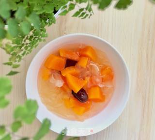 Papaya and Tremella Sweet Soup recipe