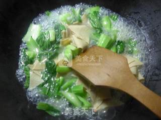 Thousand Pieces of Boiled Vegetable Core in Thick Soup recipe