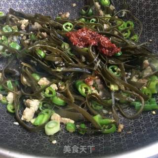 Braised Kelp with Minced Meat recipe