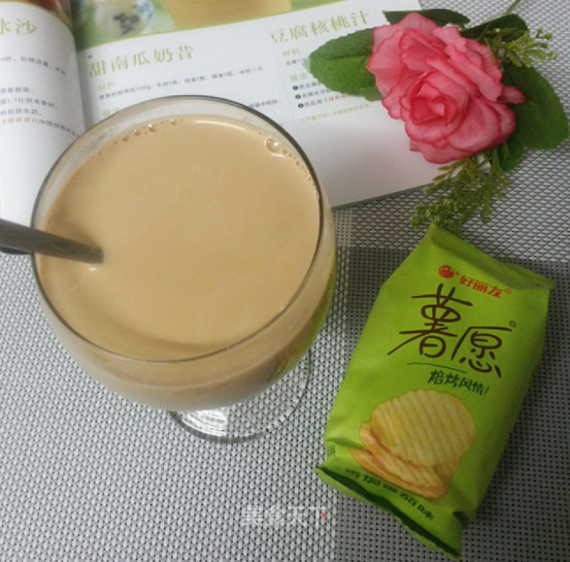 Stocking Milk Tea (no Light Cream Version) recipe