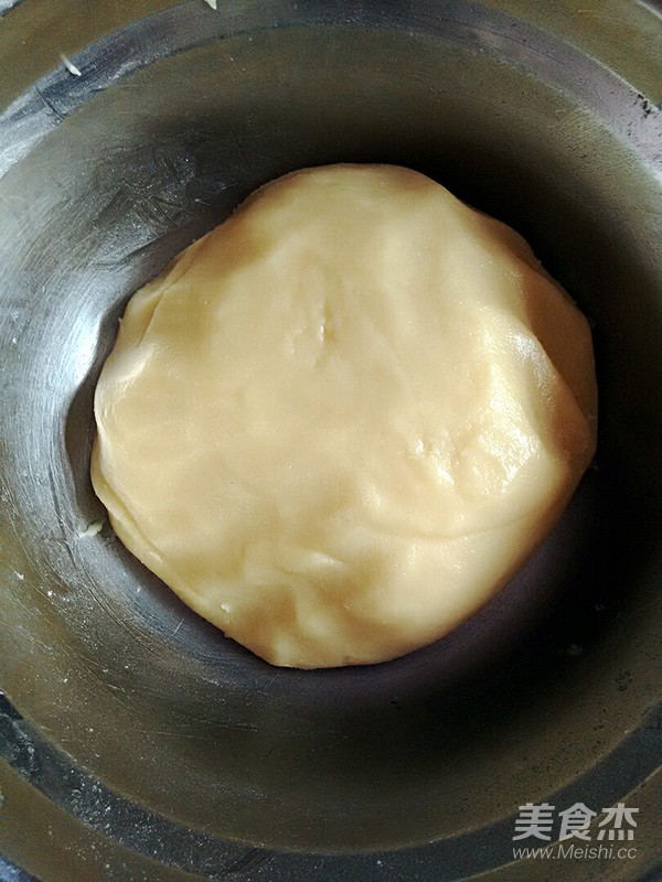 Meringue Mung Bean Cake recipe