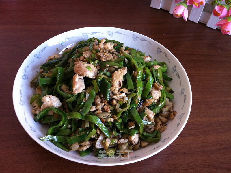 Fried Lentils with Shrimp Paste recipe