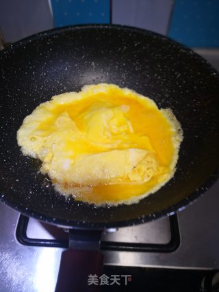 Scrambled Eggs with Fungus recipe