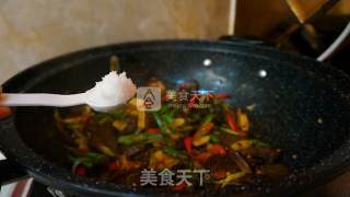 Private Spicy Stir-fried Beef recipe