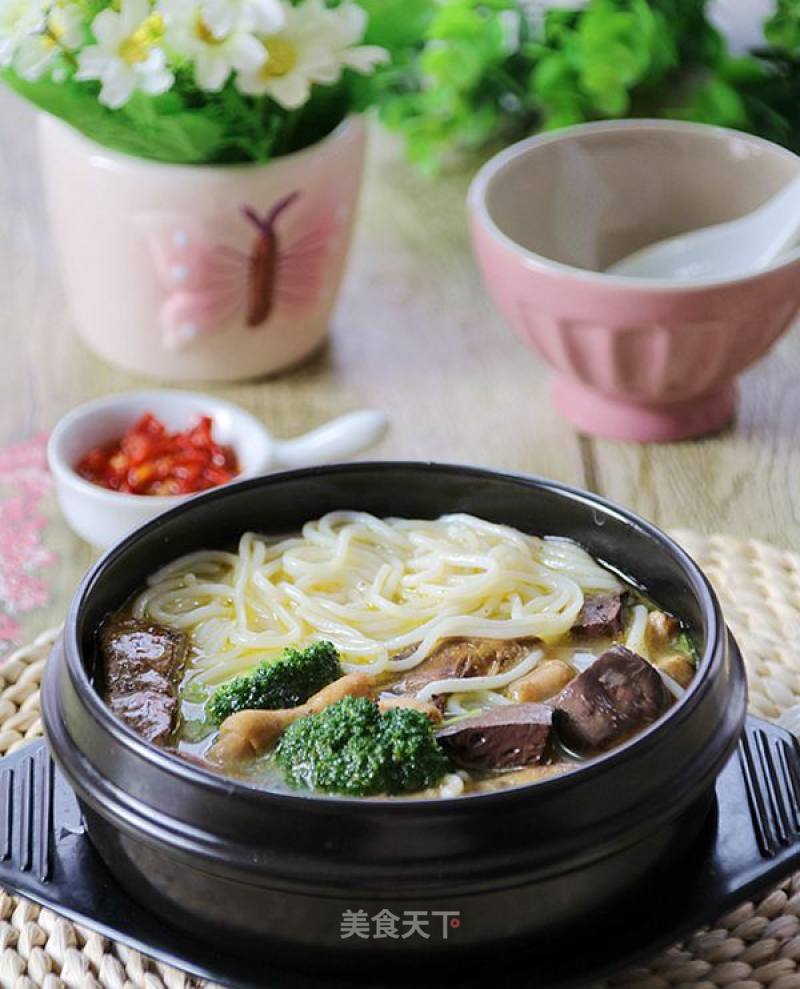 Duck Mixed Rice Noodles recipe