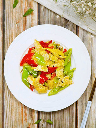 Scrambled Eggs with Hot Peppers