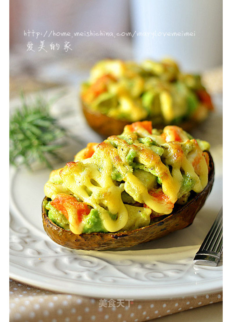 There is Also A New Way to Eat Fruit-----baked Shrimp with Avocado recipe