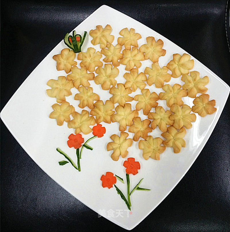 Chrysanthemum Butter Cookies recipe