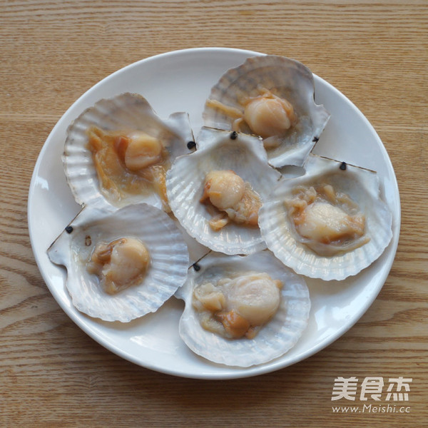 Steamed Scallops with Garlic Vermicelli recipe