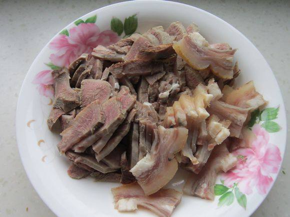 Stir-fried Beef Head recipe