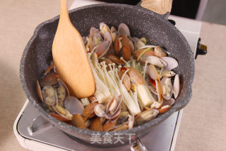 Luxurious Seafood Haohuan Snail Snail Noodles recipe
