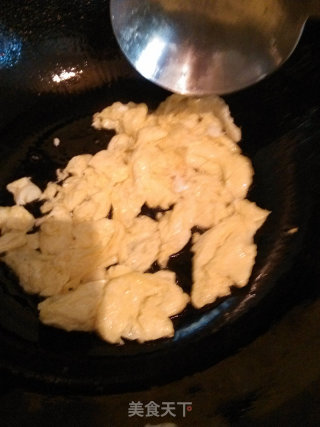 Scrambled Eggs with Red Bell Pepper recipe