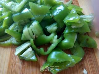 Scrambled Eggs with Green Peppers recipe