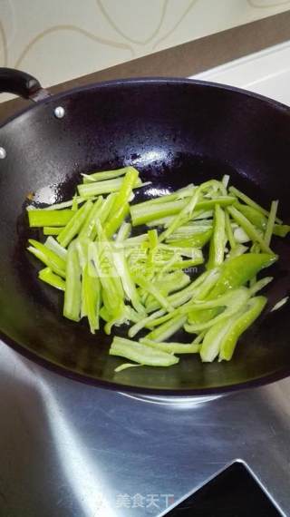 Stir-fried Cuttlefish with Hot Pepper recipe