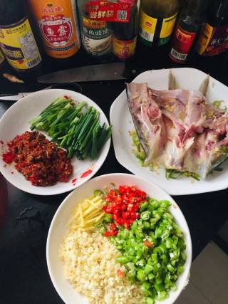 Chopped Pepper Fish Head recipe