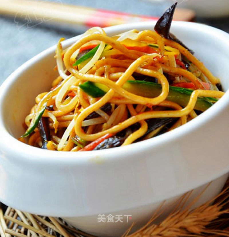 Stir-fried Noodles with Mixed Vegetables recipe