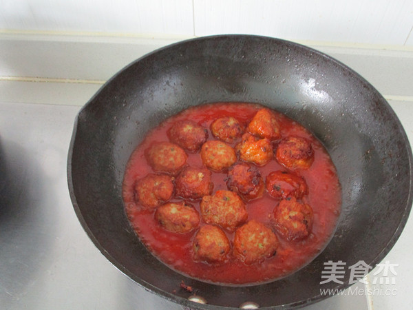 Lotus Root Meatballs in Tomato Sauce recipe