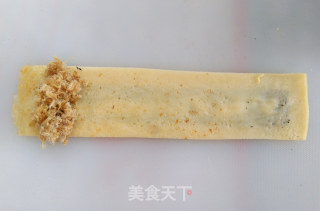 Seaweed Pork Floss Egg Roll recipe