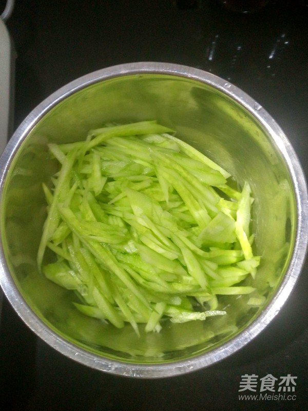 Spicy Cucumber Shredded recipe