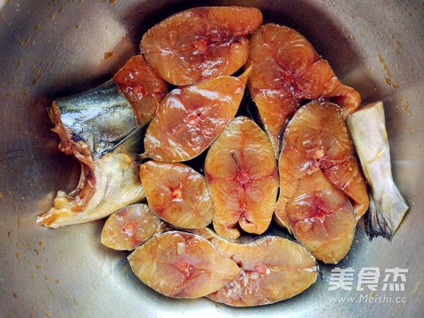 Empty Fried Smoked Fish recipe