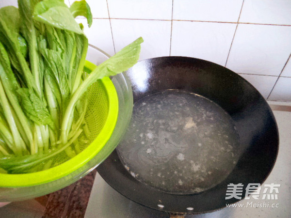 Salted Egg Mustard Noodle Soup recipe