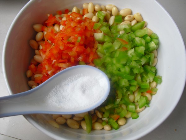 Double Peppers Mixed with Soybeans recipe