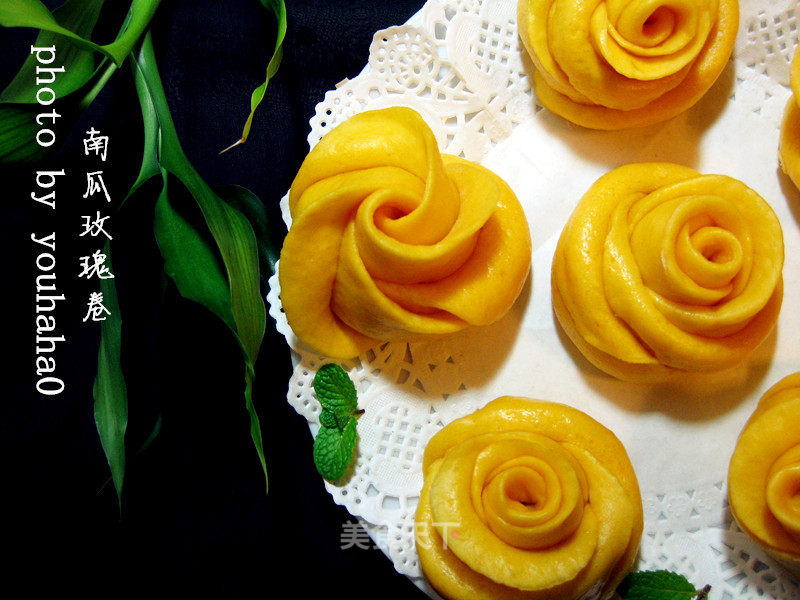 Beautiful As Flowers-pumpkin Rose Roll recipe