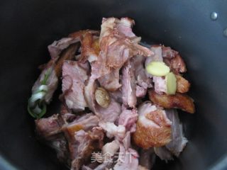 Stewed Roast Duck with Kelp and Tofu recipe