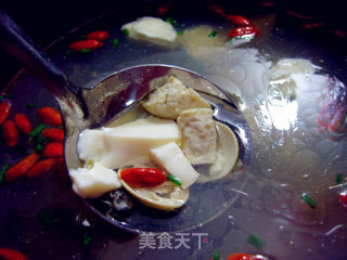 Tofu Soup with Sea Oysters and Green Clams recipe