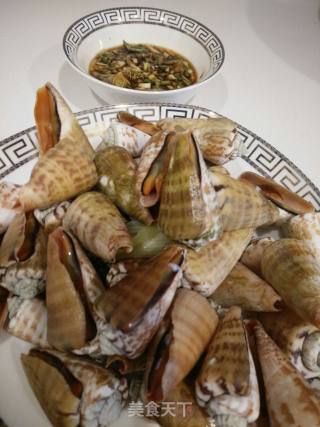 Snails with Dipping Sauce recipe