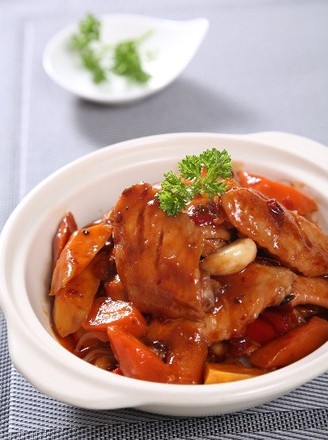 Huang Jihuang's Chicken Wings in Three Sauce Braised Pot recipe