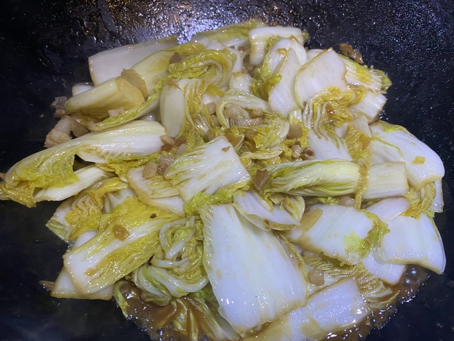 Cabbage with Minced Meat and Milk