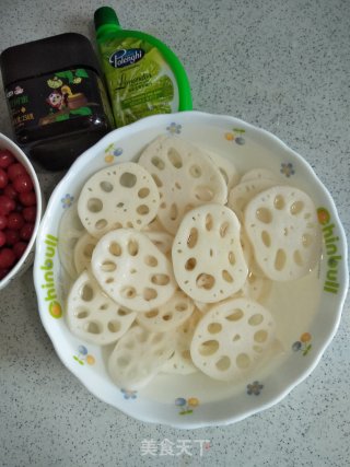 Sweet and Sour Lotus Root Slices recipe