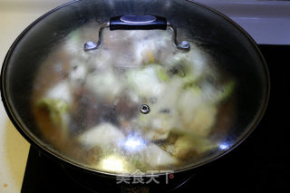 Braised Chicken Nuggets with Cabbage and Mushrooms recipe