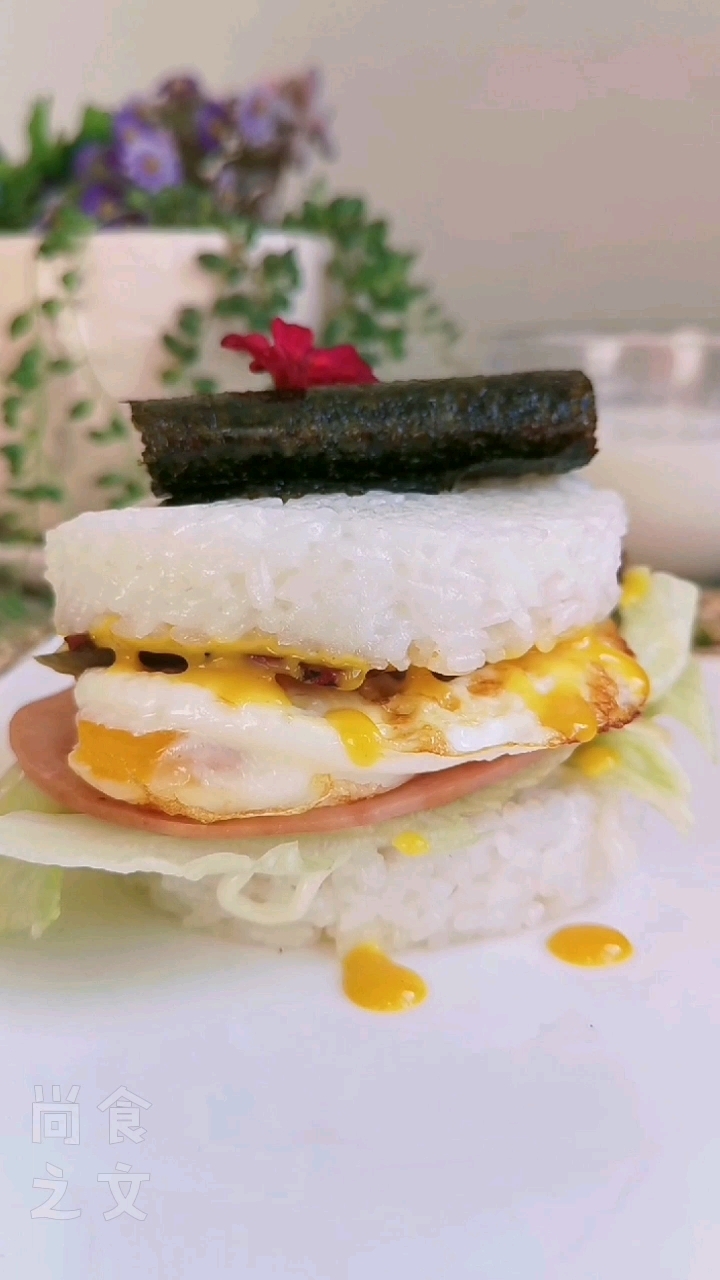 Good-looking and Delicious Net Celebrity Rice Burger, You Can Make It in A Few Steps at Home recipe