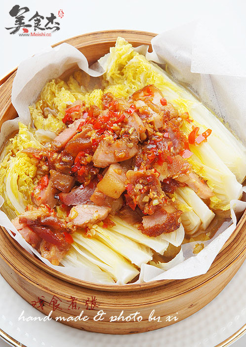 Crispy Roast Pork with Steamed Cabbage recipe