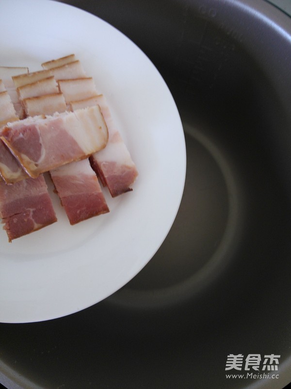 Stir-fried Bacon with Spicy Cabbage recipe