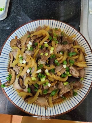 Steamed Pigeon with Mushrooms and Mustard recipe