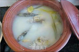 Fish Soup Tofu Golden Needle Pot recipe