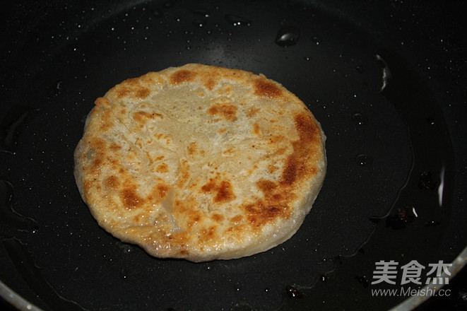 Beef Pie without Rolling The Skin recipe