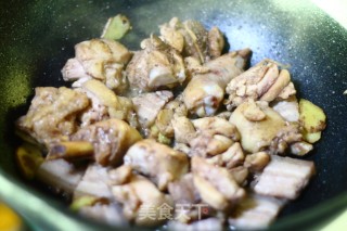 Chicken Drumsticks, Stewed Yam, Carrots and Dried Bamboo Shoots recipe